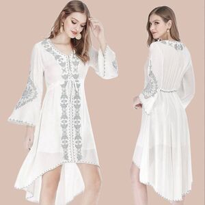 Mo Haun Yi Chu White Bell Sleeve High-Low Babydoll Boho Embroidered Dress